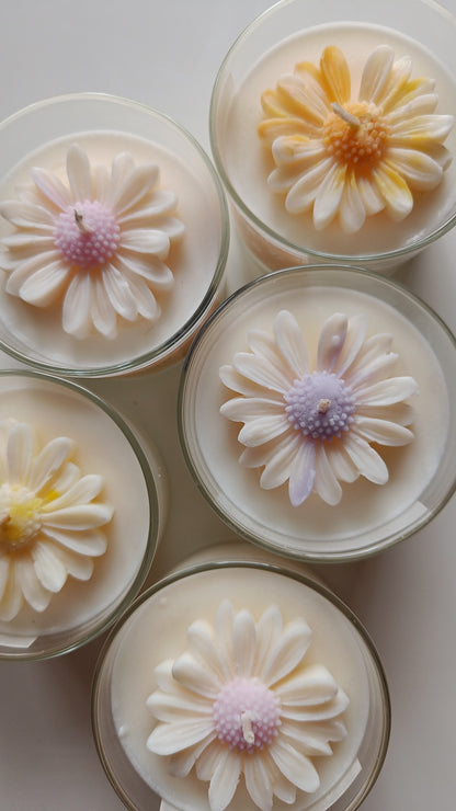 Daisy Soy candle