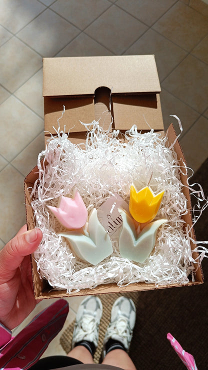 Tulip soy candle